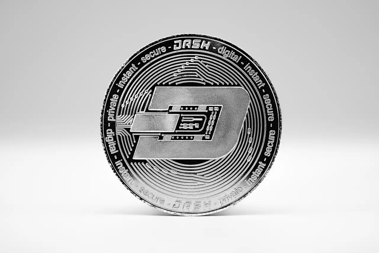 Alt-anonym-attraktiv-Warum-Zcash-und-Dash-pl-tzlich-wieder-gefragt-sind