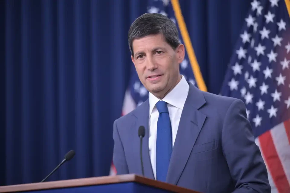 Kevin Warsh